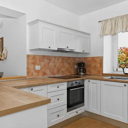 Βίλα Samanta With Private Pool & Vineyard Views Momjan