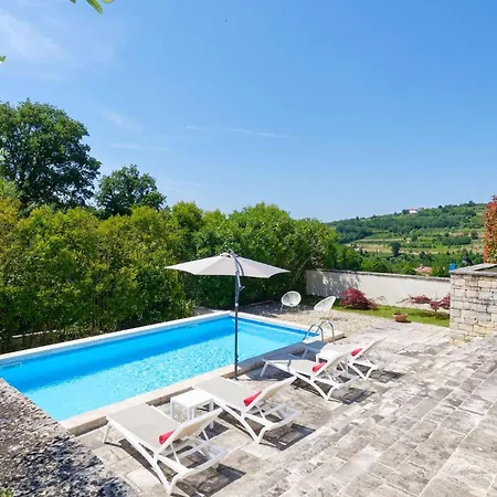 Villa Samanta With Private Pool & Vineyard Views * Momjan